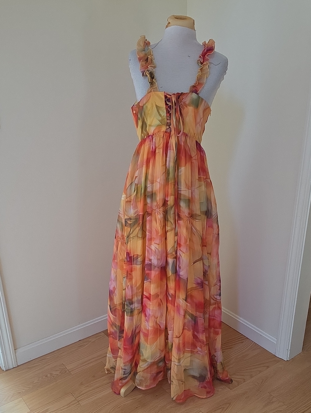 New! Loragal large watercolor chiffon front lace up maxi dress . - Picture 11 of 11